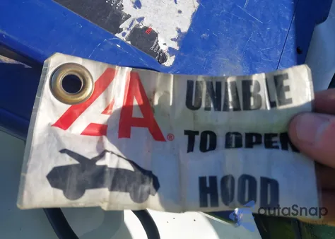 2000 Mercedes-Benz E 320 z USA, uszkodzony, nr VIN WDBJF65J2YB111994